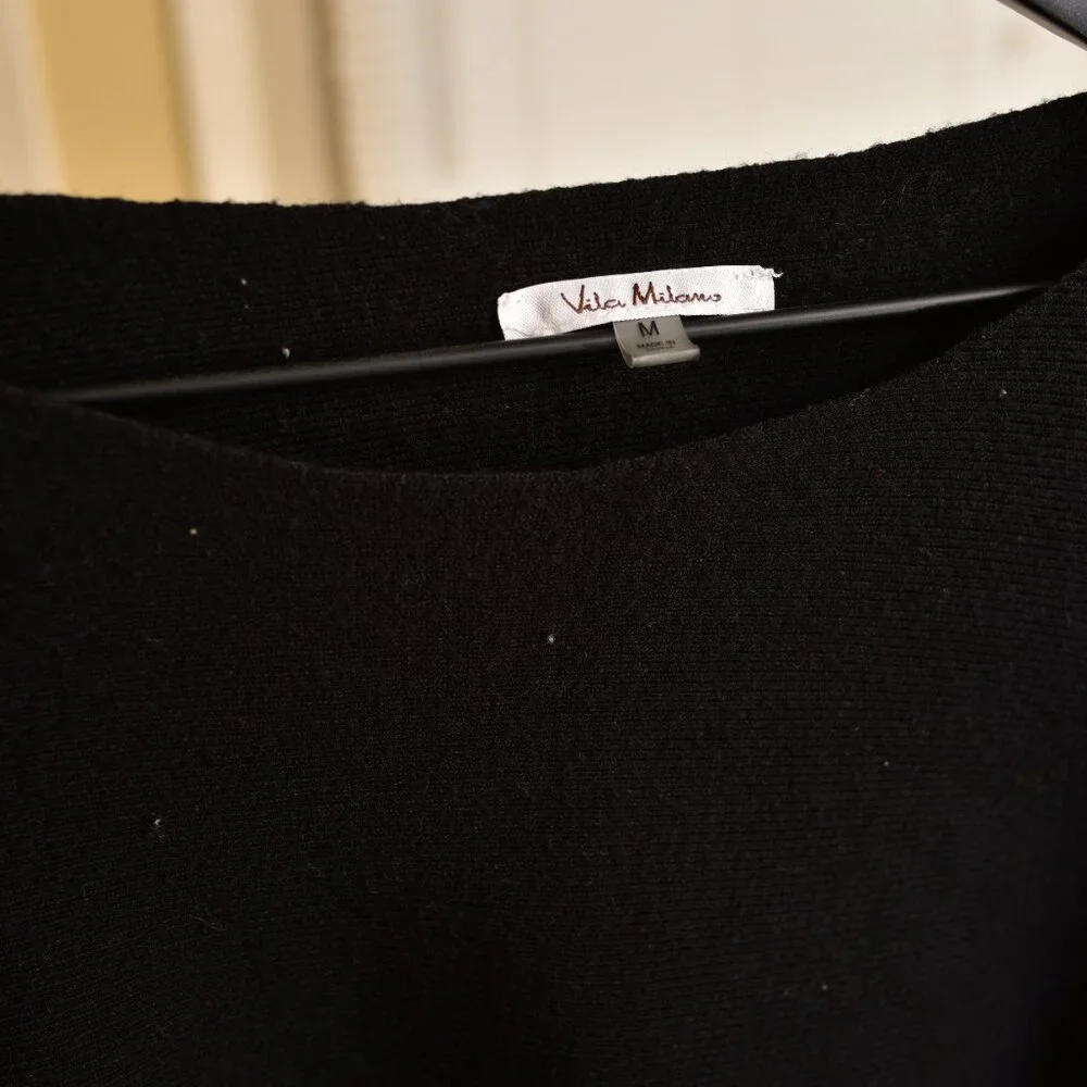 black 3/4 sweater - Picture 2 of 2